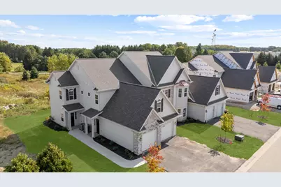 1844  Woodland Way #431-1, Slinger, WI 53086 - Photo 4