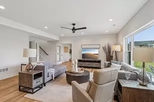 W198N4955 Hickory St, Menomonee Falls, WI 53051 - Photo 46