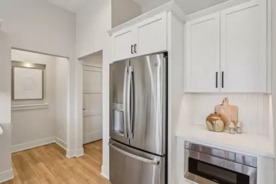 W198N4955  Hickory St, Menomonee Falls, WI 53051 - Photo 16