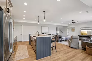 W198N4955 Hickory St, Menomonee Falls, WI 53051 - Photo 48