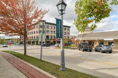 351  Stocks Dr, Delafield, WI 53018 - Photo 34