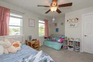 351 Stocks Dr, Delafield, WI 53018 - Photo 16