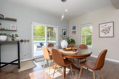 351  Stocks Dr, Delafield, WI 53018 - Photo 8