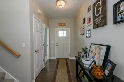 351  Stocks Dr, Delafield, WI 53018 - Photo 2