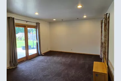 8081 N 105th St, Milwaukee, WI 53224 - Photo 12