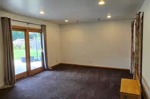 8081 N 105th St, Milwaukee, WI 53224 - Photo 12