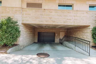 1515 N Van Buren St, Milwaukee, WI 53202 - Photo 42