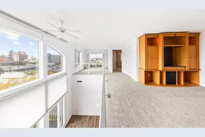 1515 N Van Buren St #513, Milwaukee, WI 53202 - Photo 22