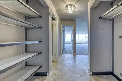 2525 S Shore Dr #22B, Milwaukee, WI 53207 - Photo 2