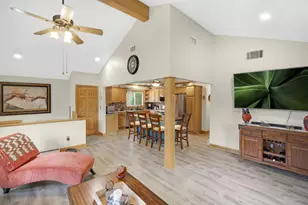 S73W16773 Briargate Ln, Muskego, WI 53150 - Photo 4