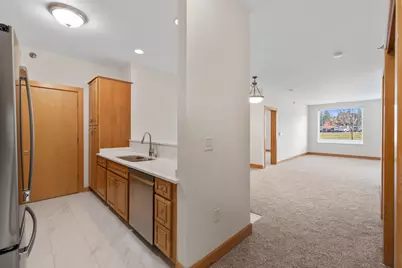 N74W13737  Appleton Ave #107, Menomonee Falls, WI 53051 - Photo 4