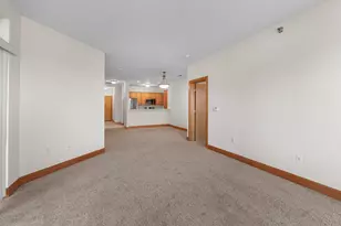 N74W13737 Appleton Ave, Menomonee Falls, WI 53051 - Photo 12