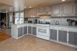 127 Pleasant St, Sharon, WI 53585 - Photo 16