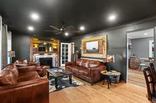 2412 W Chestnut Rd, Mequon, WI 53092 - Photo 16