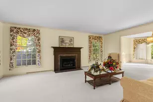 1127 Tanglewood Rd, Manitowoc, WI 54220 - Photo 24