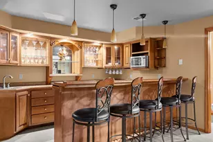 1127 Tanglewood Rd, Manitowoc, WI 54220 - Photo 6