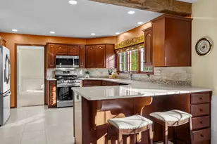 1127 Tanglewood Rd, Manitowoc, WI 54220 - Photo 2