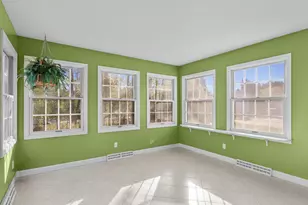 1127 Tanglewood Rd, Manitowoc, WI 54220 - Photo 8