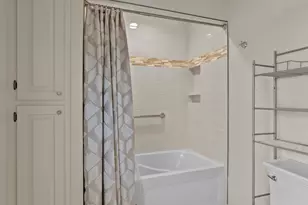 1127 Tanglewood Rd, Manitowoc, WI 54220 - Photo 46