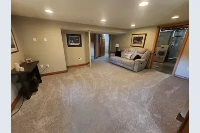 2408 S Teut Rd, Burlington, WI 53105 - Photo 28