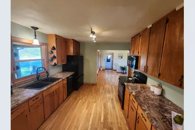 2408 S Teut Rd, Burlington, WI 53105 - Photo 18