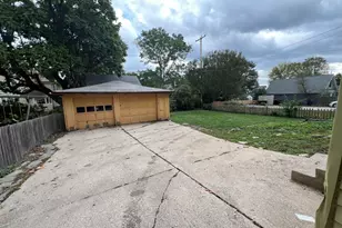 1764 N 74th St, Wauwatosa, WI 53213 - Photo 4