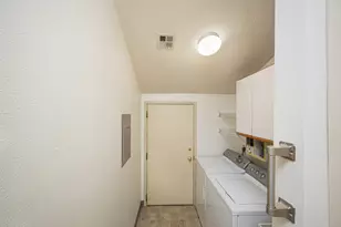 500 W Bender Rd, Glendale, WI 53217 - Photo 20