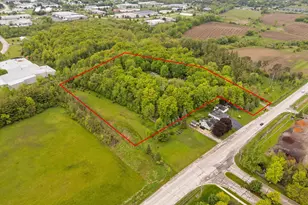 2490 S River Rd, West Bend, WI 53095 - Photo 74