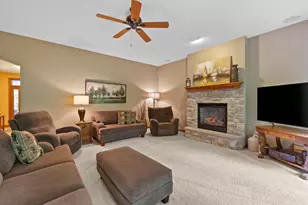 2490 S River Rd, West Bend, WI 53095 - Photo 14