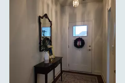 605  Cadence Cir, Lake Geneva, WI 53147 - Photo 2