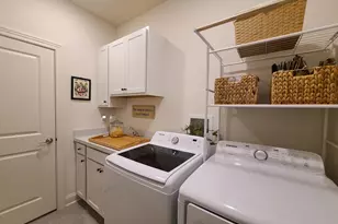 605 Cadence Cir, Lake Geneva, WI 53147 - Photo 10