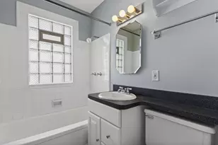 4918 N Berkeley Blvd, Whitefish Bay, WI 53217 - Photo 12