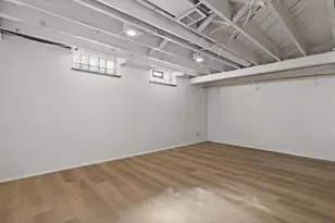 4918 N Berkeley Blvd, Whitefish Bay, WI 53217 - Photo 28