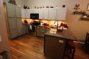 1274 Meadowbrook Dr, Cleveland, WI 53015 - Photo 4