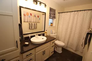 1274 Meadowbrook Dr, Cleveland, WI 53015 - Photo 8