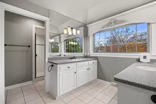 9254 W Wyndham Hills Ct, Franklin, WI 53132 - Photo 28