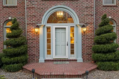 9254 W Wyndham Hills Ct, Franklin, WI 53132 - Photo 52