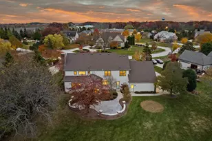 9254 W Wyndham Hills Ct, Franklin, WI 53132 - Photo 48