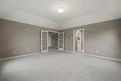 9254 W Wyndham Hills Ct, Franklin, WI 53132 - Photo 26