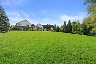 5740 Woodland Hills Dr, Racine, WI 53406 - Photo 74