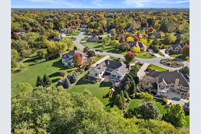 5740  Woodland Hills Dr, Racine, WI 53406 - Photo 88