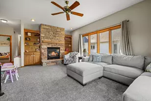 5740 Woodland Hills Dr, Racine, WI 53406 - Photo 52