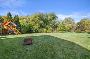 5740 Woodland Hills Dr, Racine, WI 53406 - Photo 70