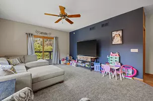 5740 Woodland Hills Dr, Racine, WI 53406 - Photo 58