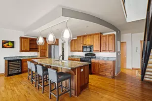 311 E Erie St, Milwaukee, WI 53202 - Photo 6