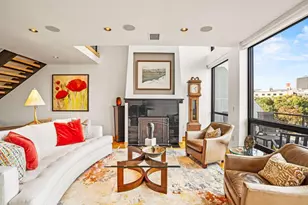 311 E Erie St, Milwaukee, WI 53202 - Photo 4