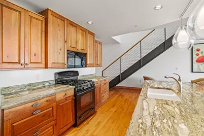 311 E Erie St #425, Milwaukee, WI 53202 - Photo 18