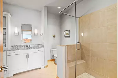 311 E Erie St #425, Milwaukee, WI 53202 - Photo 32