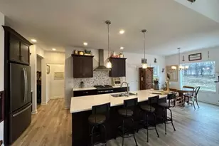 842 Medina Dr, Mukwonago, WI 53149 - Photo 4