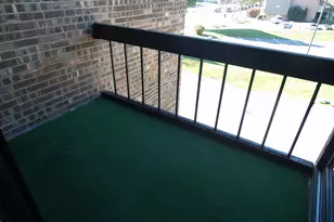 9002 W Lisbon Ave, Milwaukee, WI 53222 - Photo 10